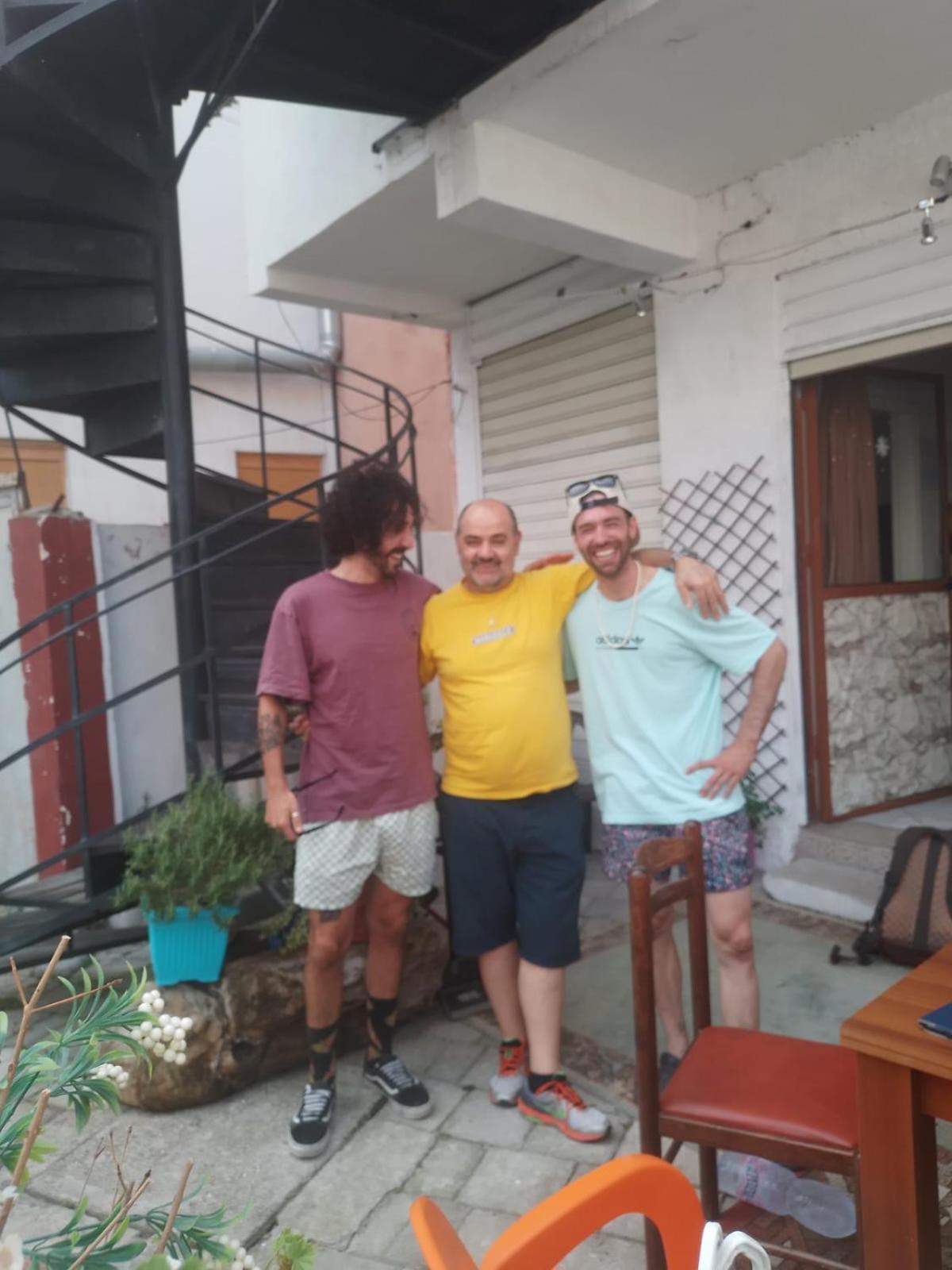 Casa Mia Hostel วญอเรอ ภายนอก รูปภาพ